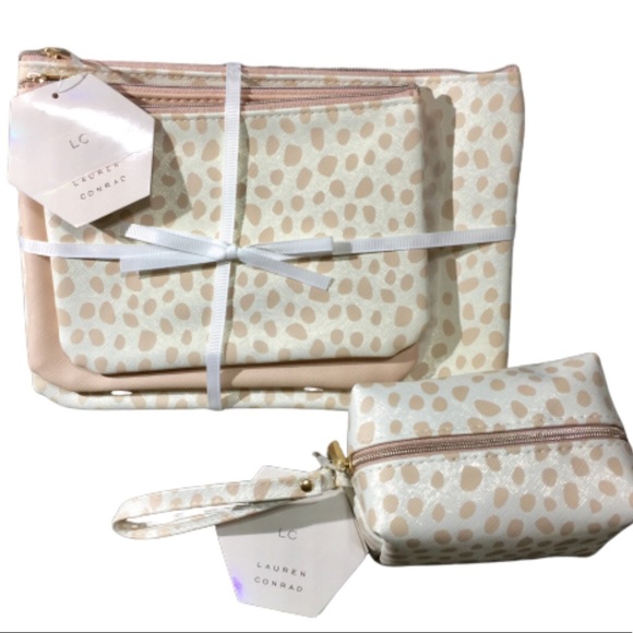 LC Lauren Conrad Handbags - LC Lauren Conrad Travel Set